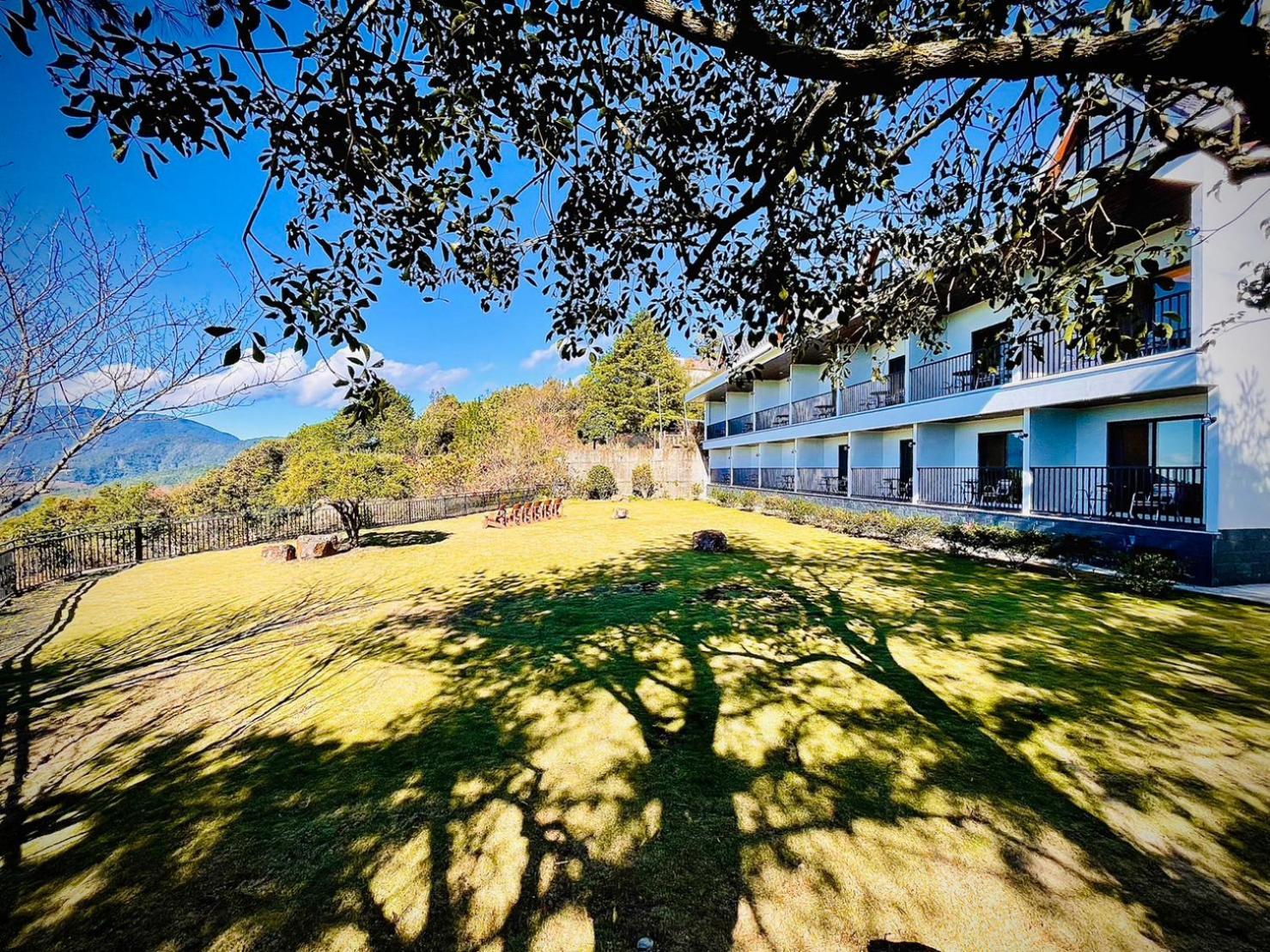 Junyi Landscape Villa 仁爱乡 外观 照片